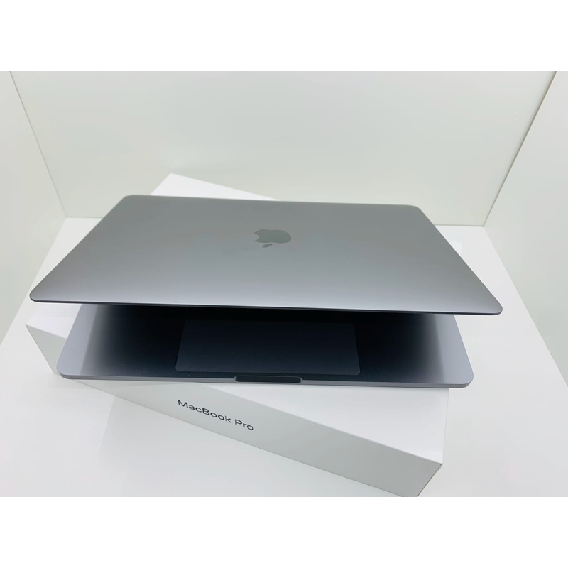 БУ Apple MacBook PRO 13 touchbar 256GB 2018